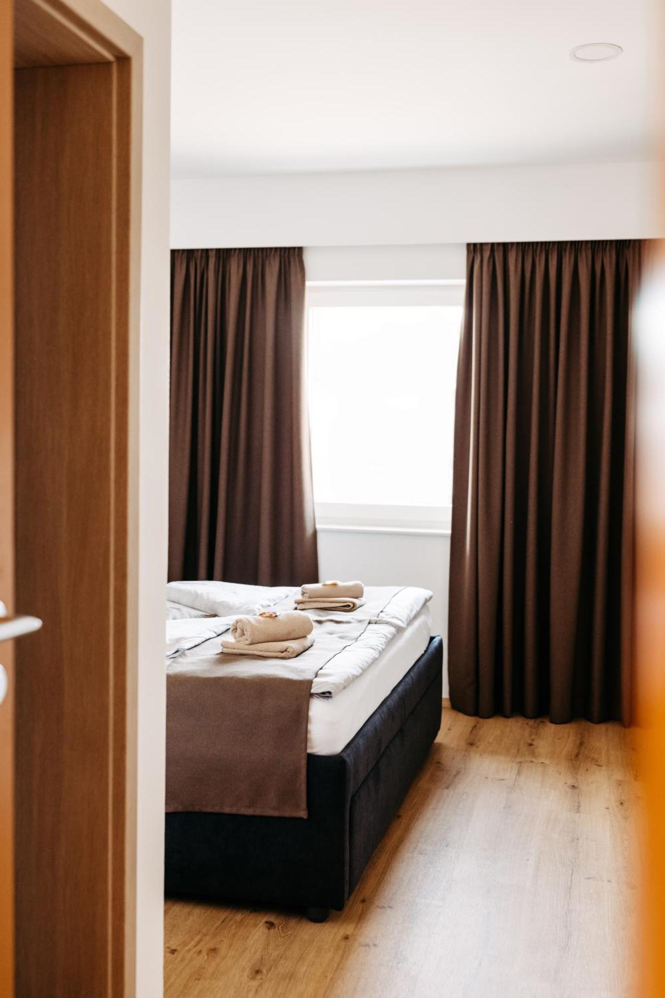 Hotel Murat Ptuj Zewnętrze zdjęcie