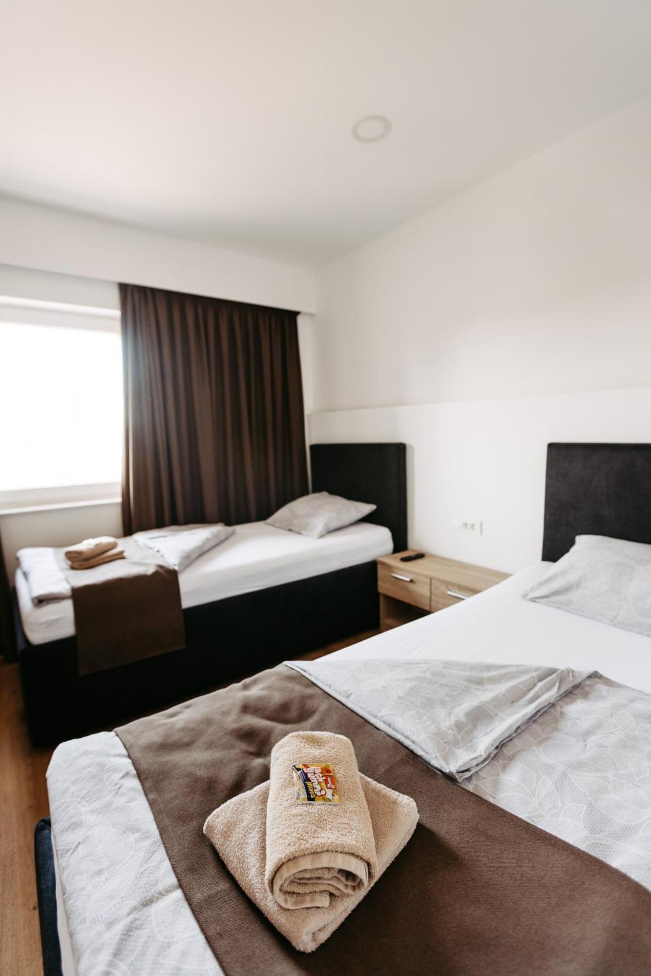 Hotel Murat Ptuj Zewnętrze zdjęcie