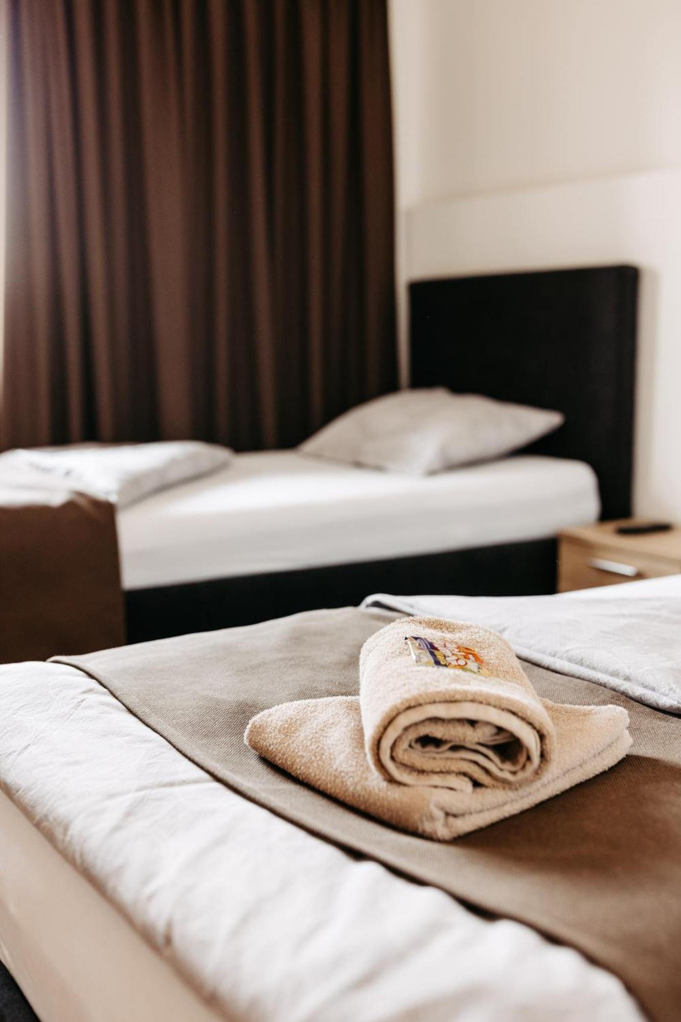 Hotel Murat Ptuj Zewnętrze zdjęcie